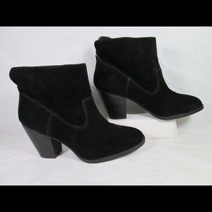 Nine West Hamelin suede leather ankle bootie used