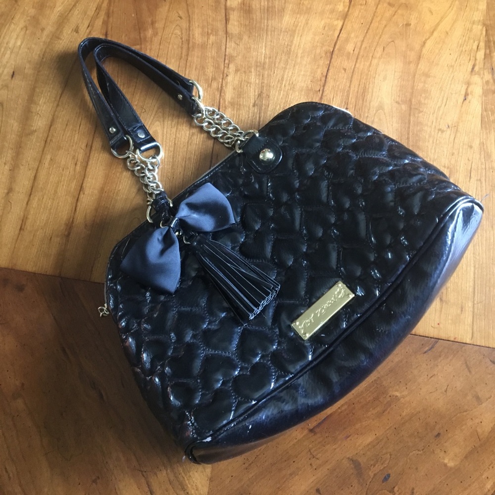 Betsey Johnson Yours Mine & Ours black quilted bag