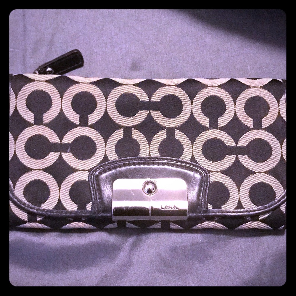 Coach classic C wallet