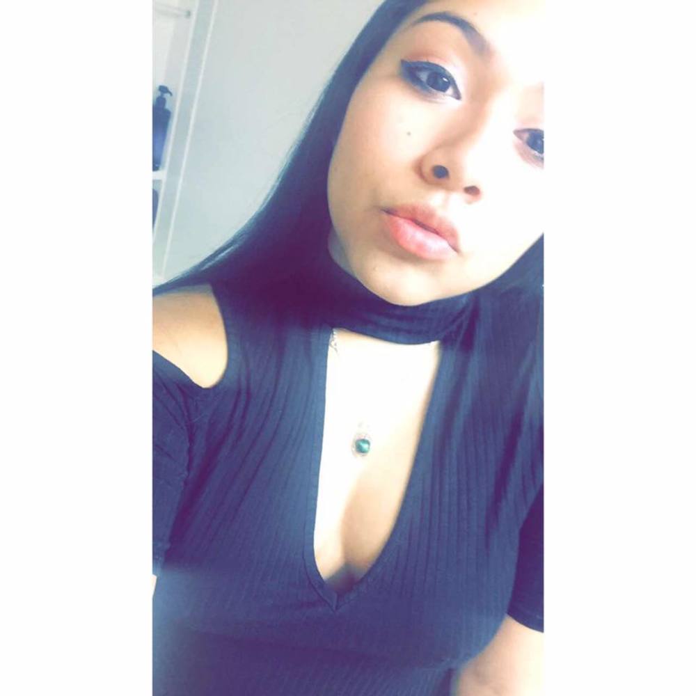 Meet your Posher, Isabel