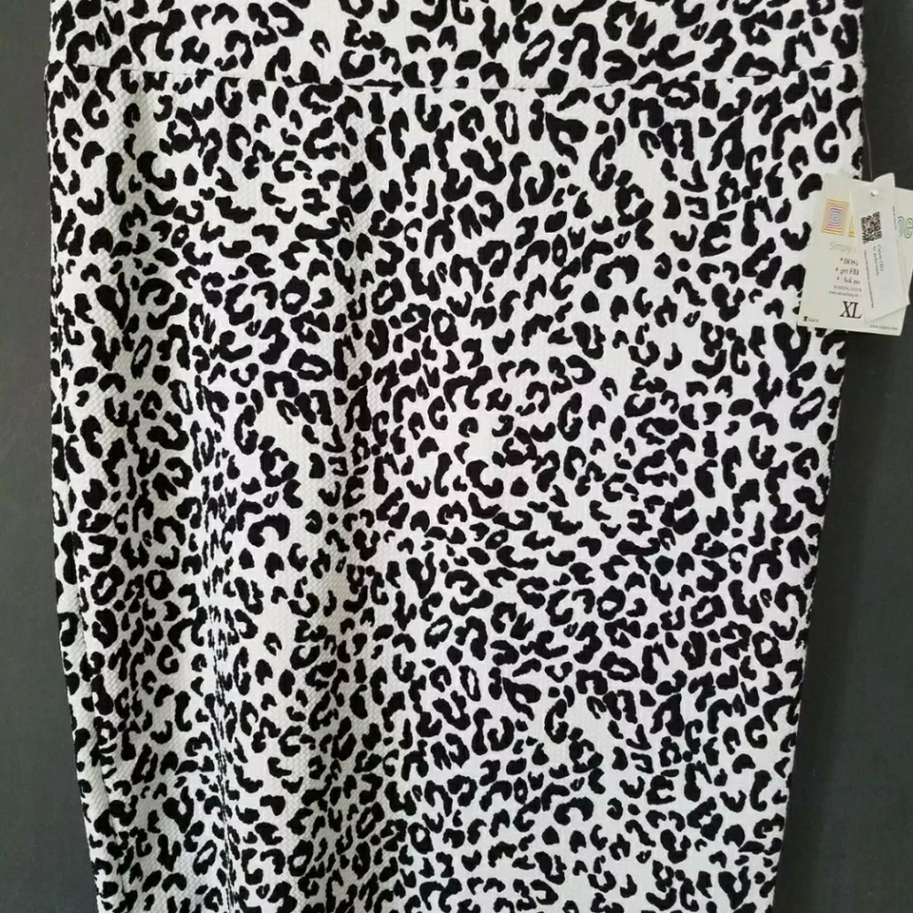 XL LuLaRoe Cassie skirt