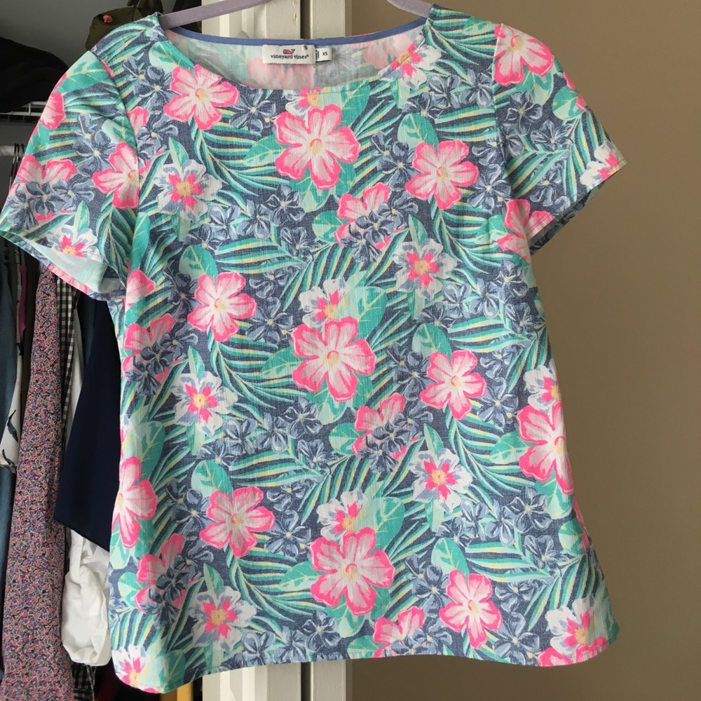 Vineyard Vines short sleeve