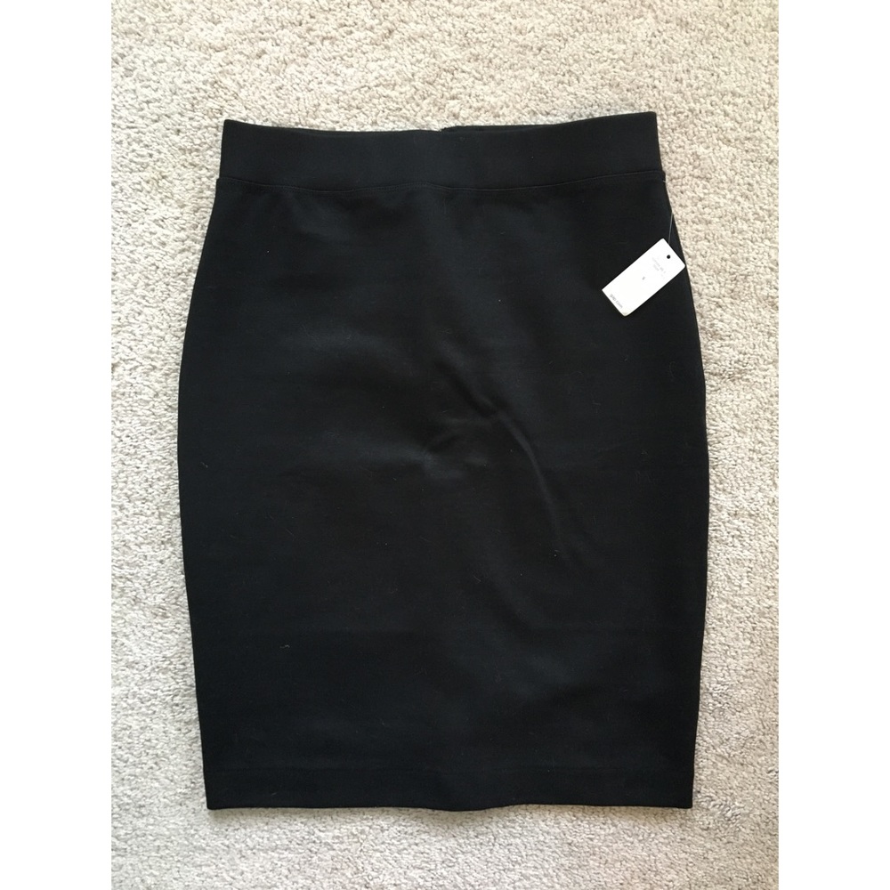 GAP Pencil Skirt ✏️