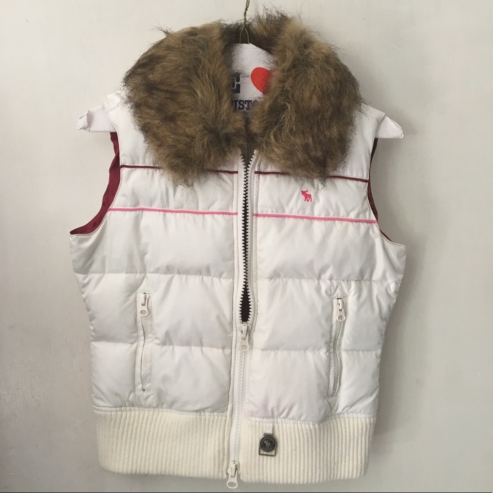 LAST CHANCE - Abercrombie & Fitch Vest size Small