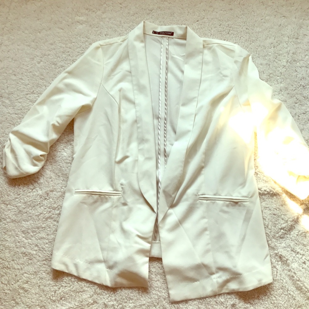 Maurices cream blazer