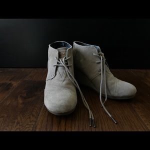 Pre-loved Toms Wedge
