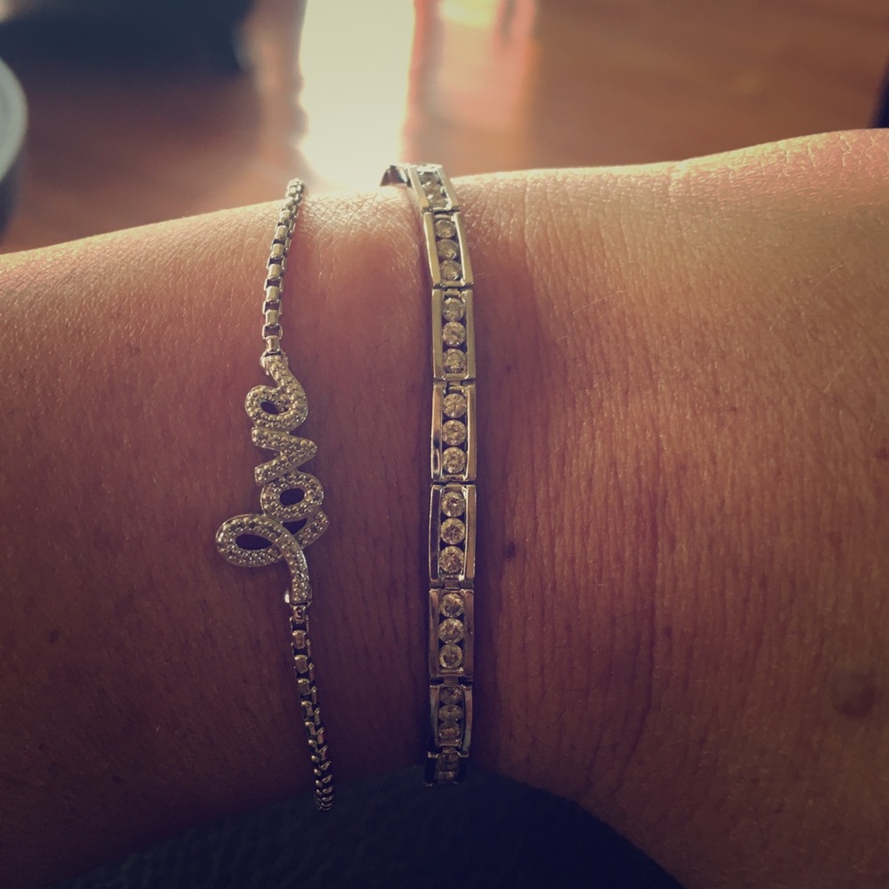 diamond tennis bracelet