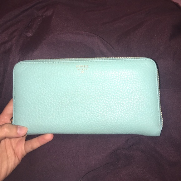 mint green wallet