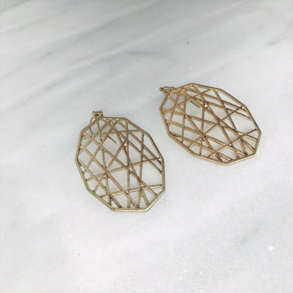 Worn Goldtone Geometrical Shaped Earrings - Picture 2 of 5