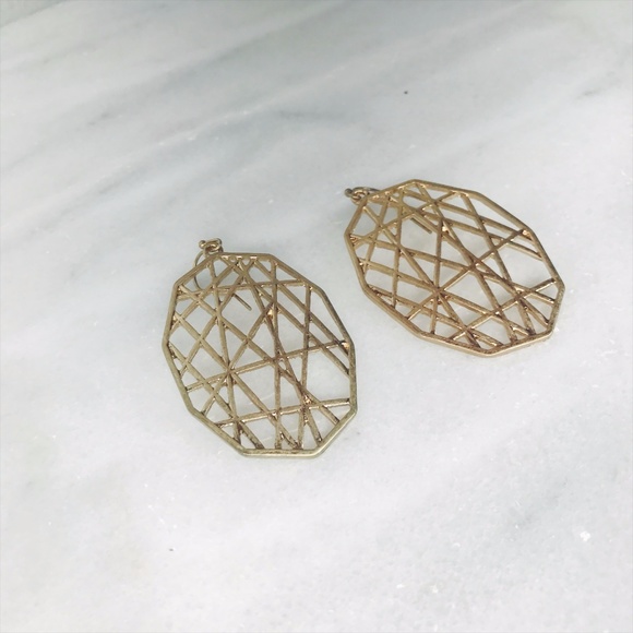 Worn Goldtone Geometrical Shaped Earrings - Picture 2 of 5