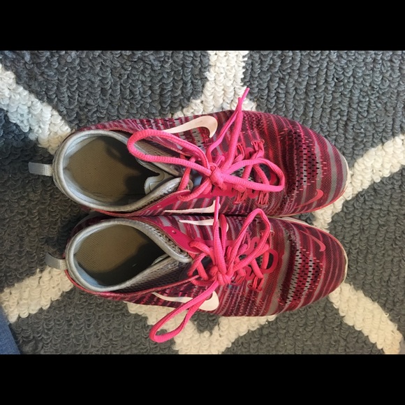 Nike Shoes - PINK NIKE FREE TR 4!!! Great condition!!!
