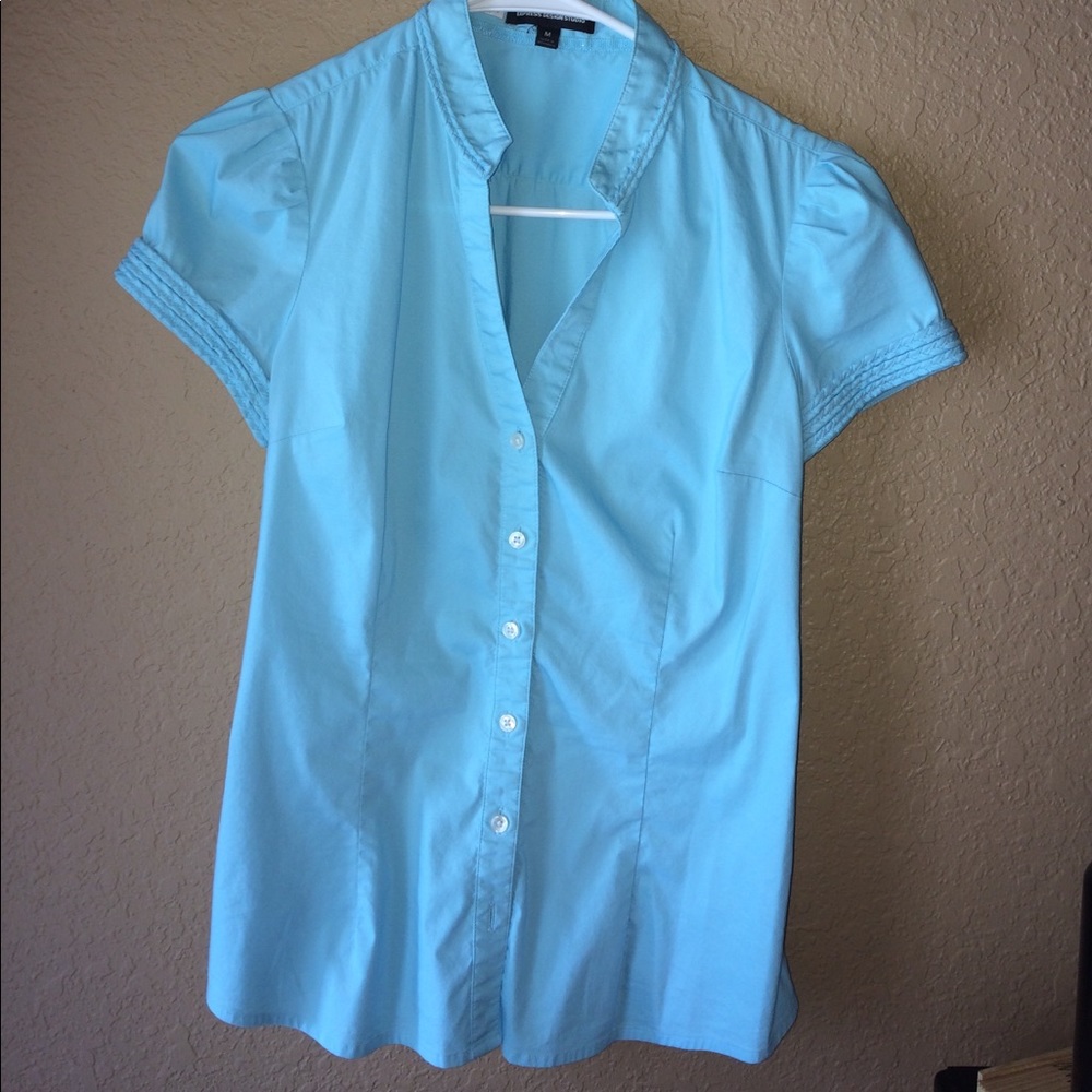 🌟SOLD Express Light aqua blue button up blouse