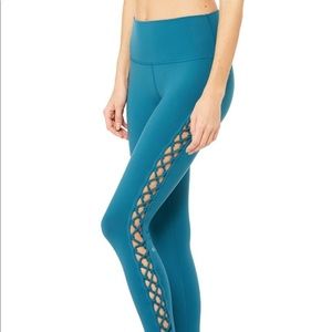 Interlace high waisted legging