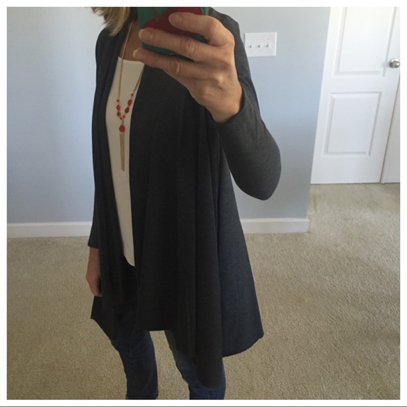 🎃1 Large Left🎃Charcoal Grey Open Cardigan - Picture 3 of 5