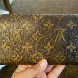 LV Emilie Wallet