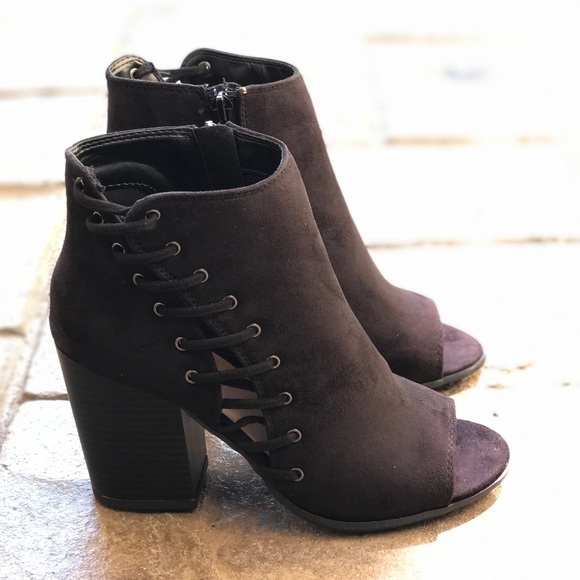 Black Peep Toe Lace Side Ankle Bootie - Picture 8 of 8