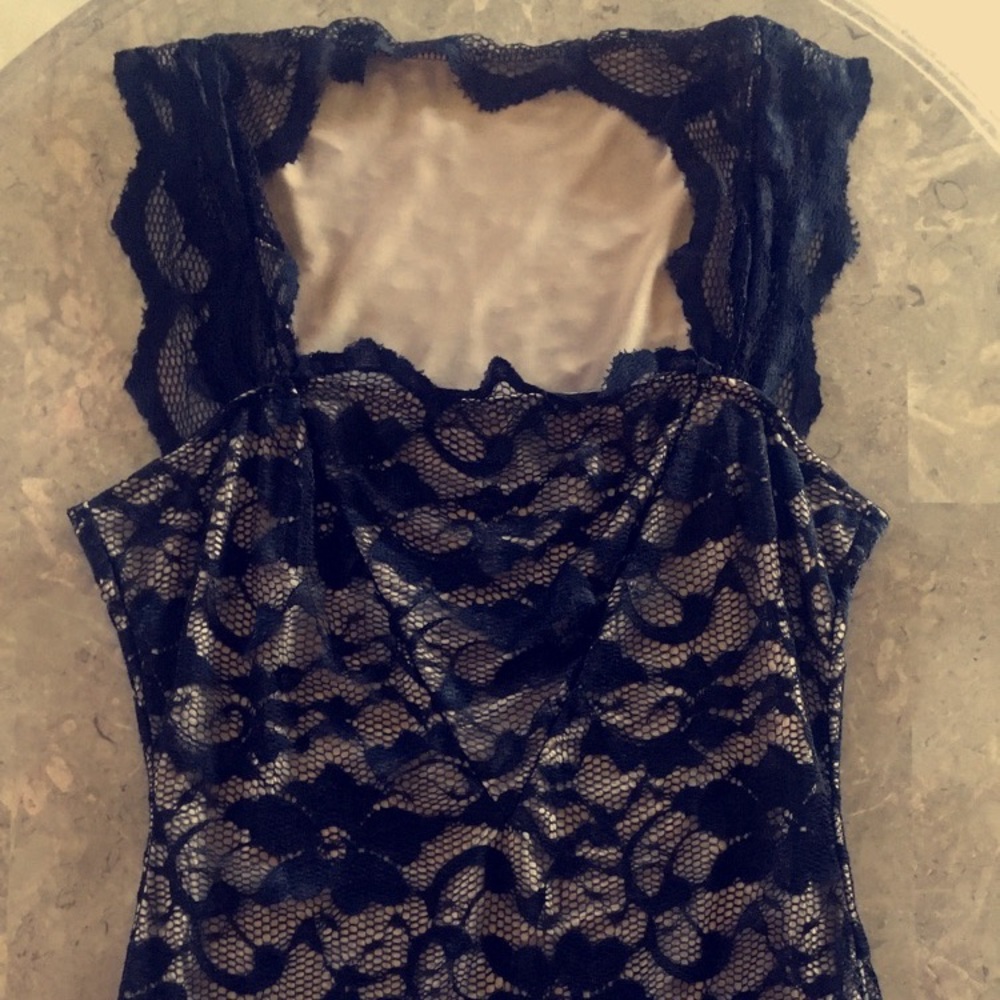Sexy black lace dress 😍