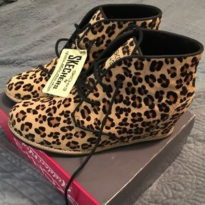 Skechers wedge shoes. BNWT in original box.