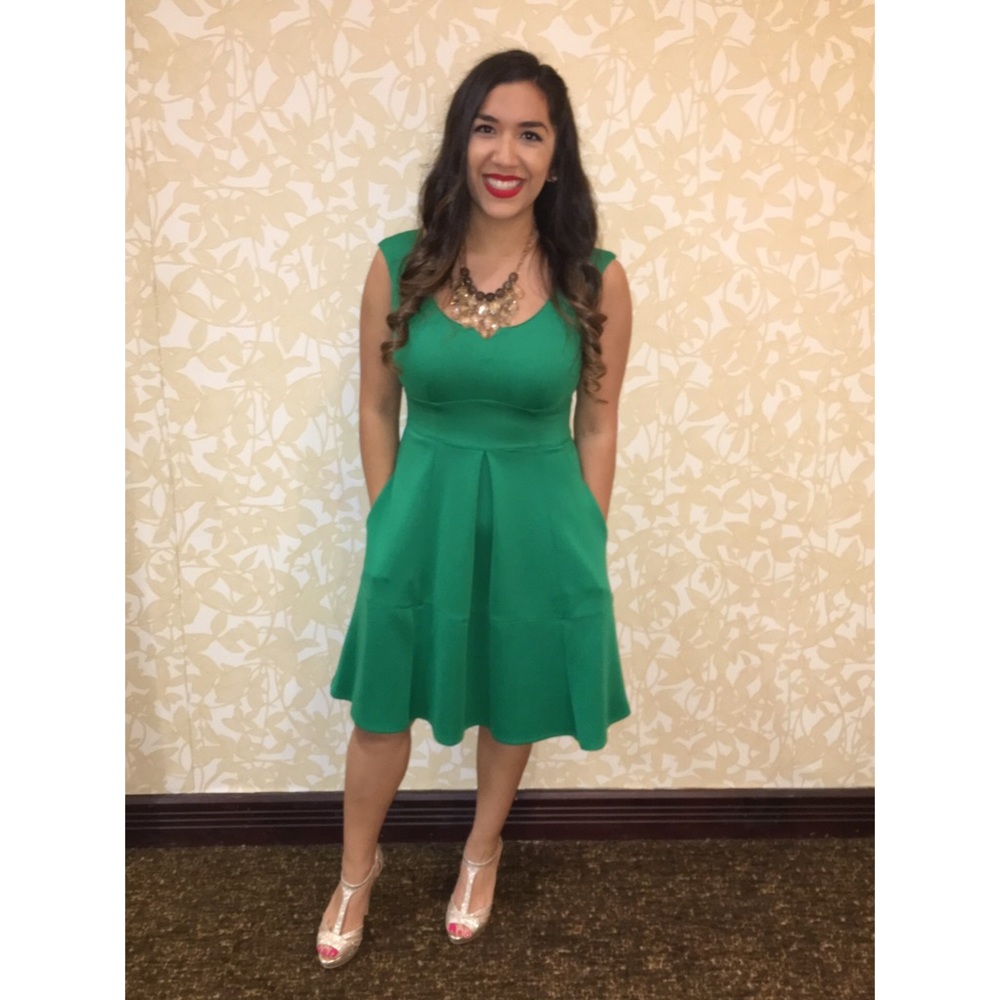 Meet your Posher, Laurisa