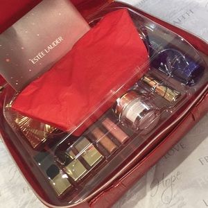 New Estée Lauder makeup in a box!