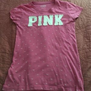Vs pink tee