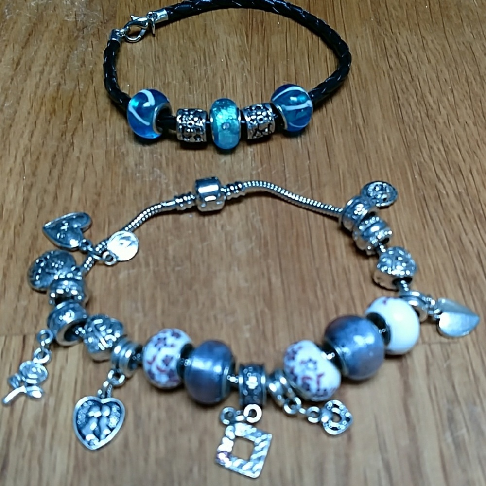 Bundle of 2 bracelets