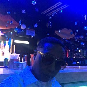 Meet your Posher, Cassandra