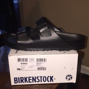 Brand new Birkenstock slides!