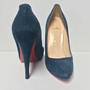 Christian Louboutins Pumps in Blue Suede