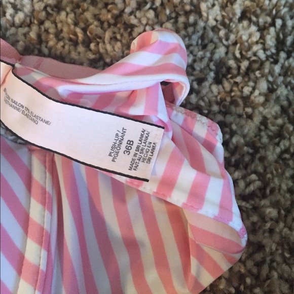 VS PUSH-UP BRA 36B - Picture 2 of 4