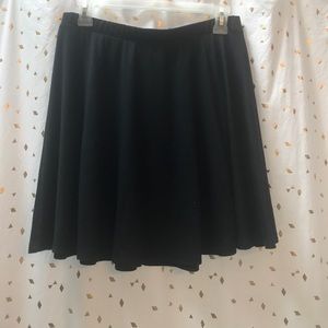 Black skater skirt, size M