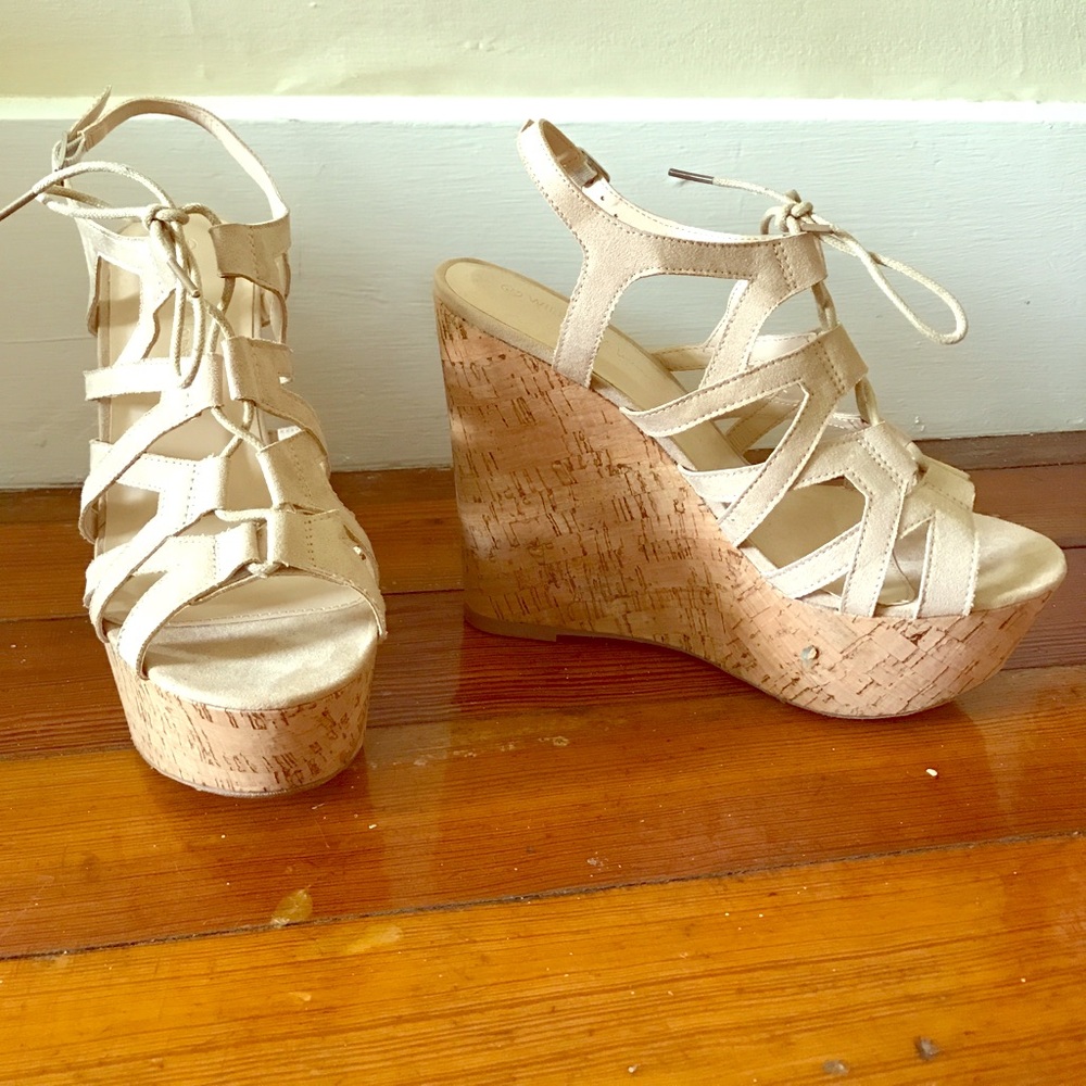 FINAL OFFER!! BRAND NEW Cream wedges!