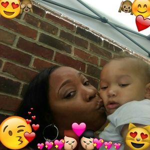 Meet your Posher, Tomika