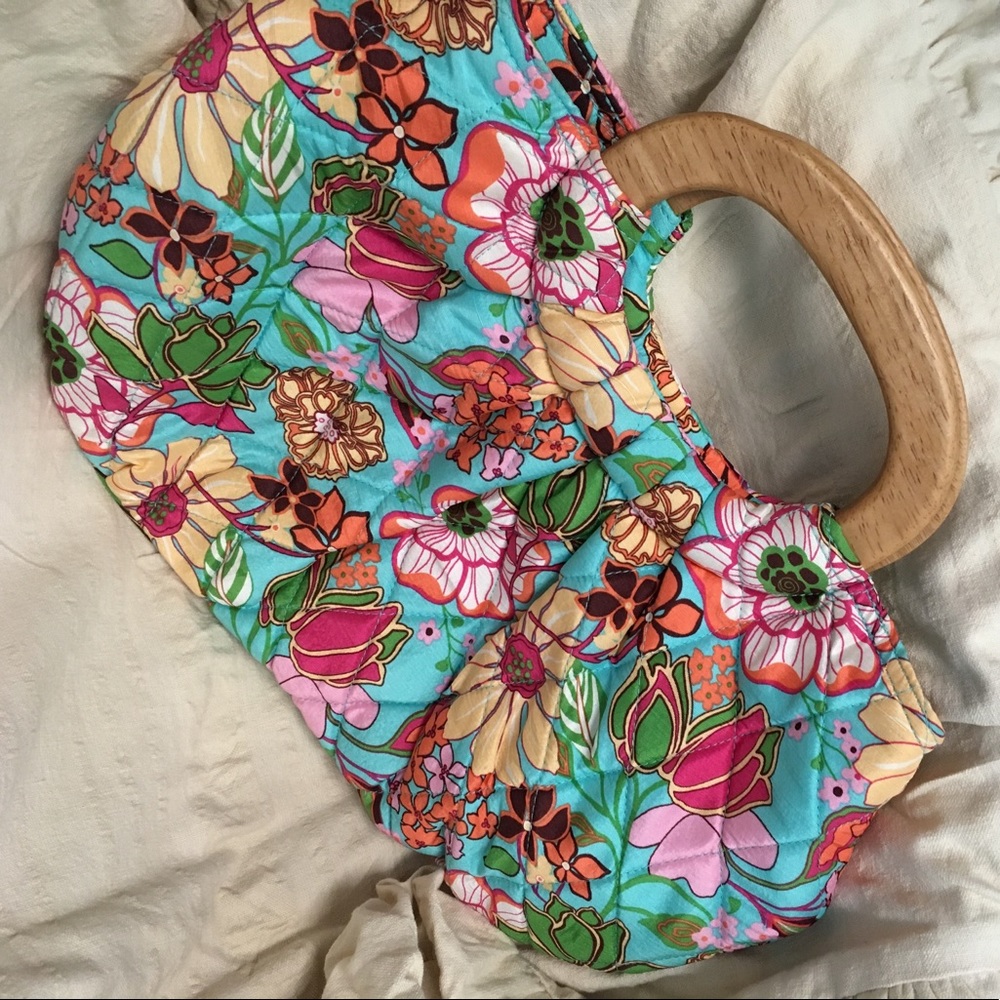 NEW Vera Bradley Woden Handled Purse
