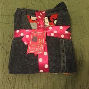 NWT 3 Piece Gift Set - PJs and Blanket