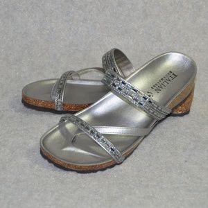 ITALIAN SHOEMAKERS Scoop Wedge Sandal, Sz 7-1/2