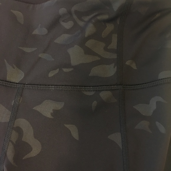 SOLD OUT - Picture 2 of 4