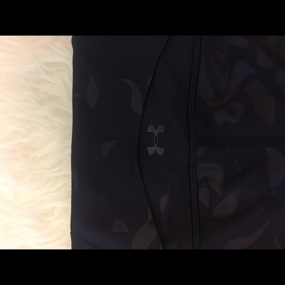 SOLD OUT - Picture 4 of 4