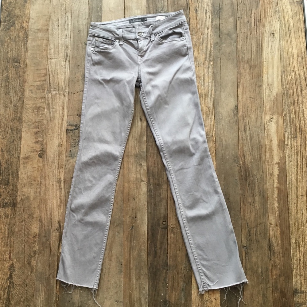 Level 99 Lily Skinny Straight Sz 26