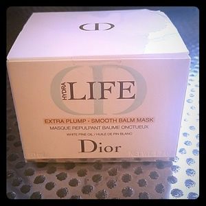 Hydralife Extra Plump smooth balm mask