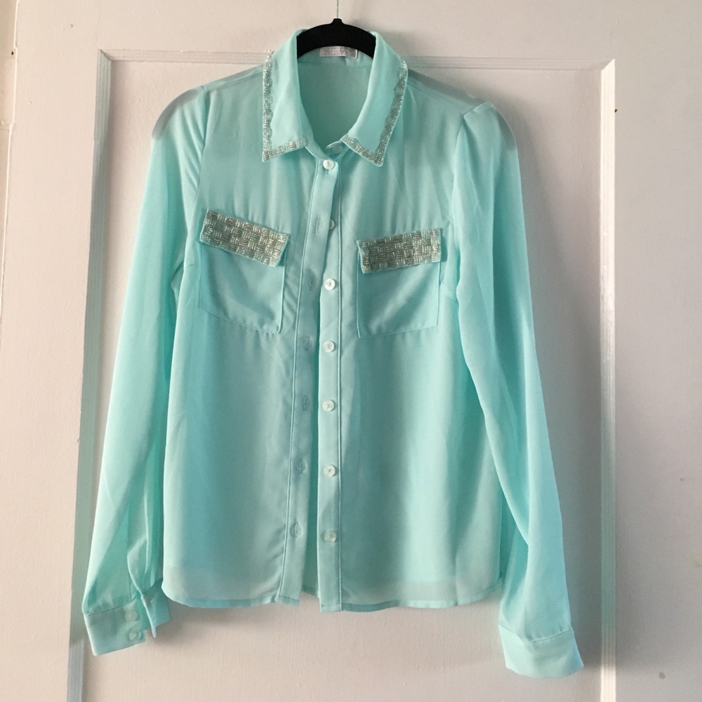 Studio F button down. - Picture 2 of 2