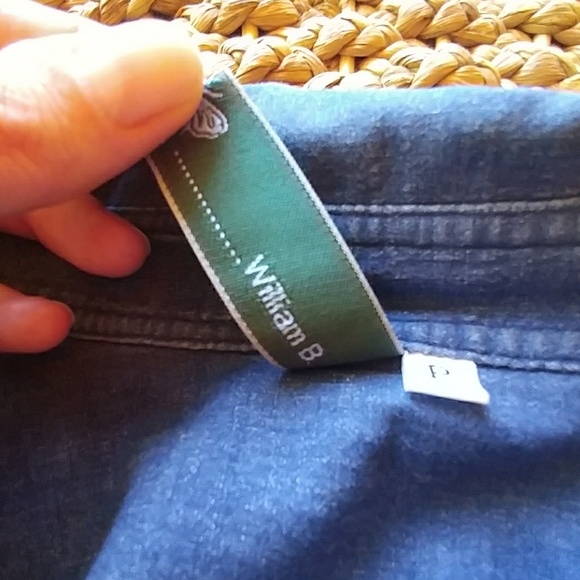 💙Button Down Denim Top - Picture 8 of 8