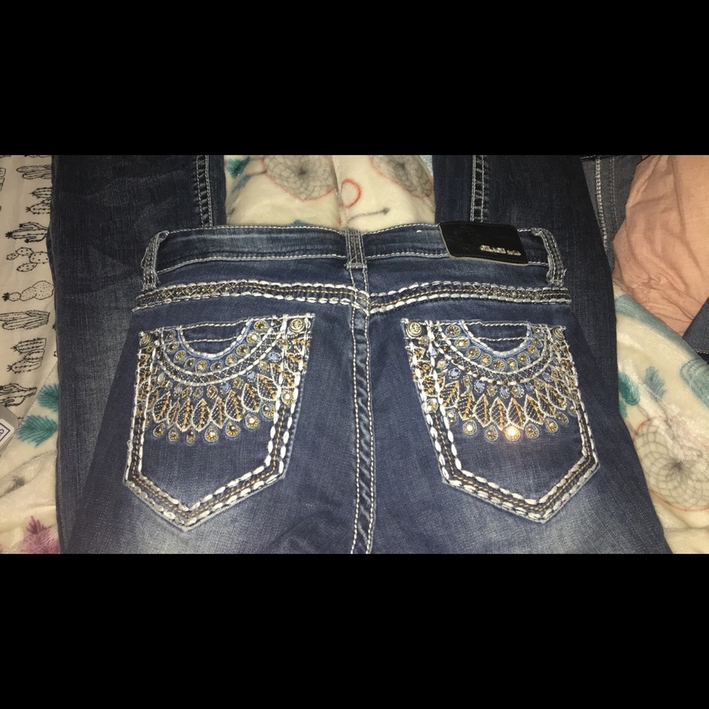 Grace in LA jeans