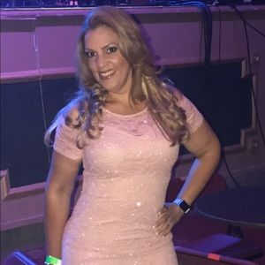 Meet your Posher, Daniela