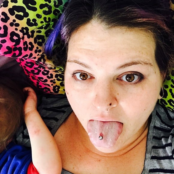 Meet your Posher, Jen - Picture 5 of 8