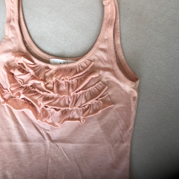 Forever21 Ruffled Top - Picture 4 of 4