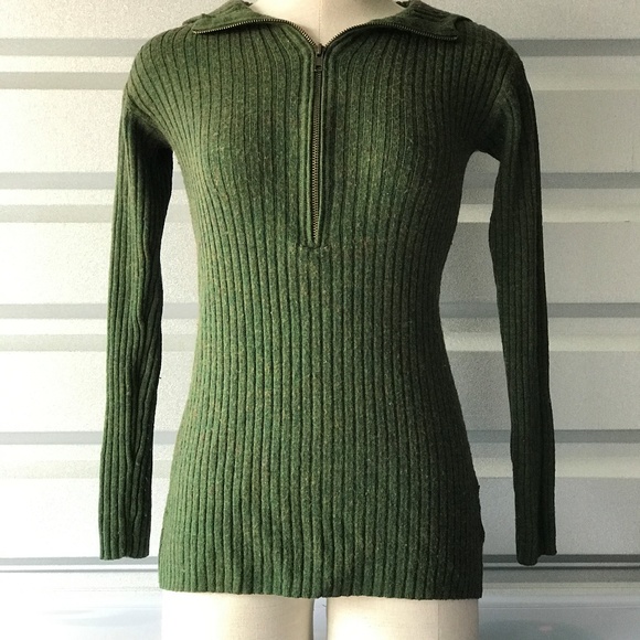 🍇 SOLD! Free People Wool-Blend Hoodie Sweater - Picture 3 of 8