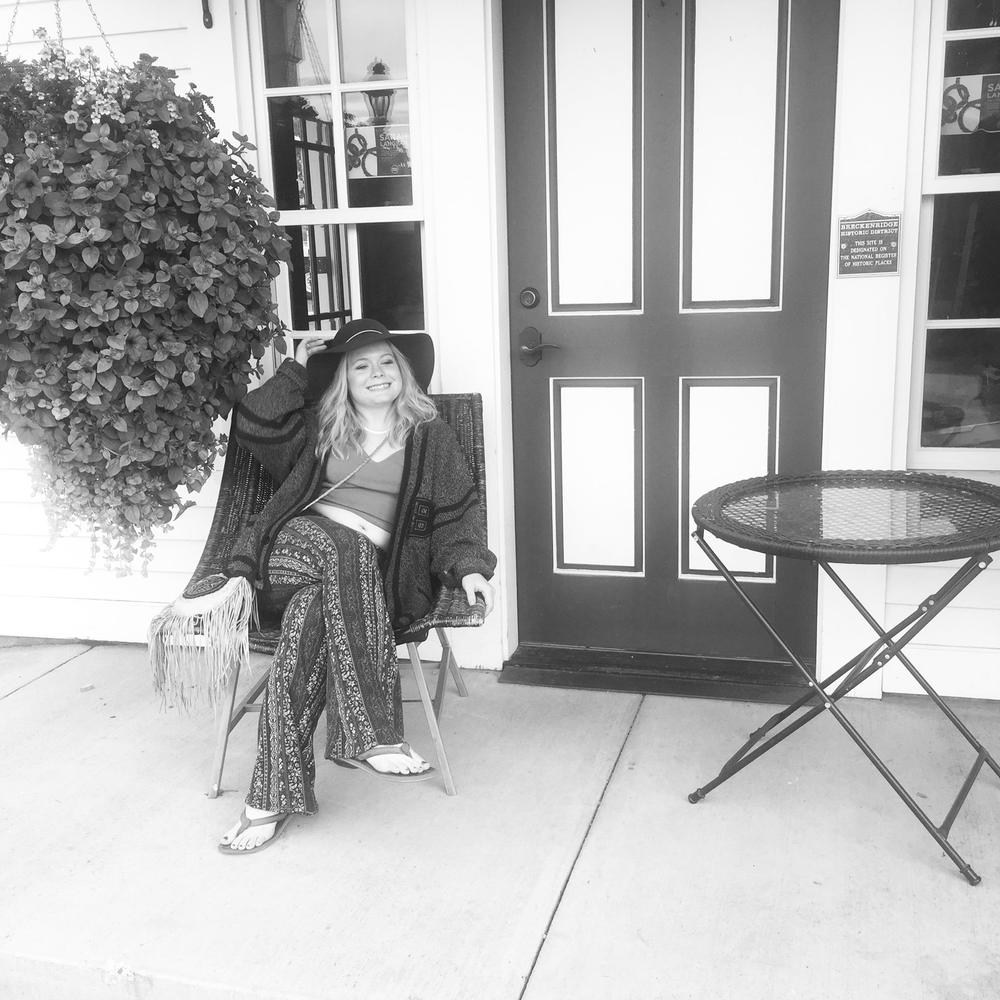 Meet your Posher, Harley