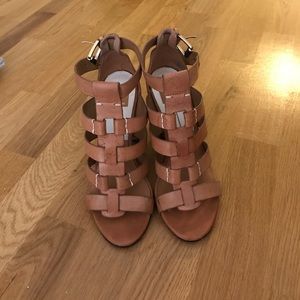 Dolce Vita size 7 high heeled sandals