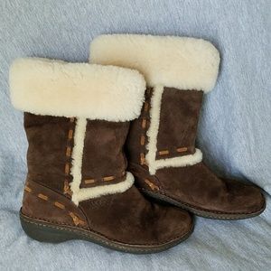 UGG Austrailia Elijo Boots